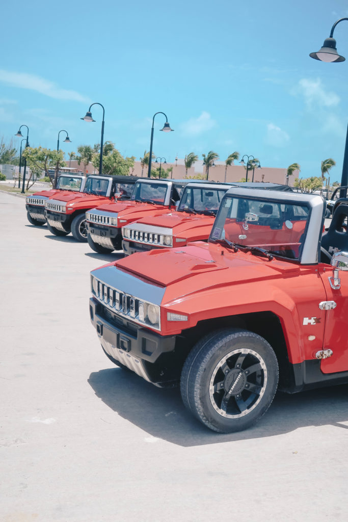 mini hummer tour in turks & caicos