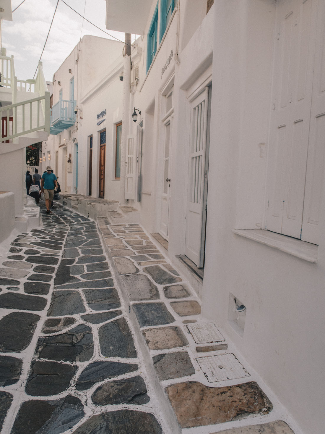 streets of mykonos