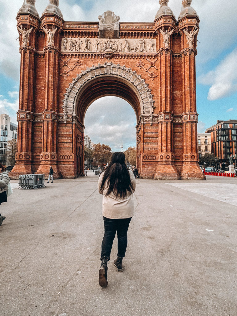 arc de triomf - spain itinerary