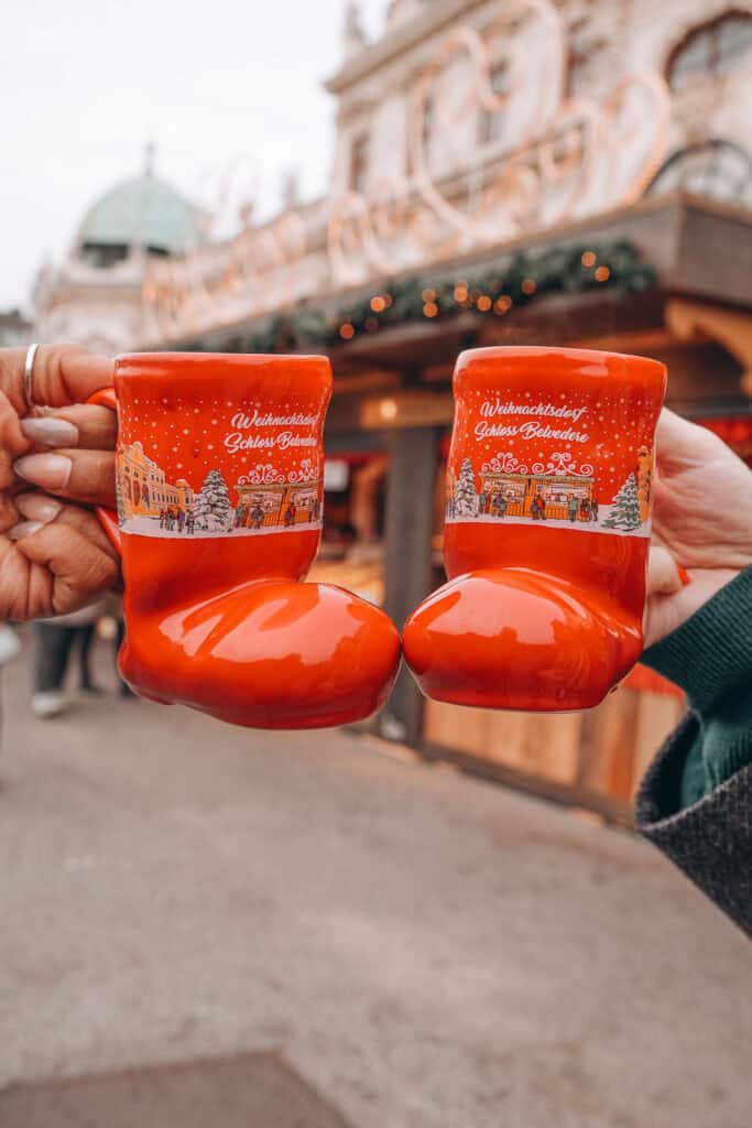belvedere palace christmas martket mugs